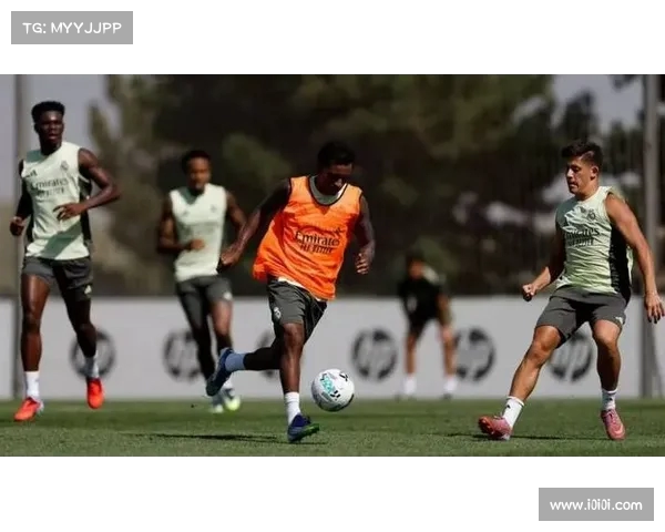 皇马完成第二次训练 恩德里克贝林厄姆继续恢复状态 皇马完成第二次训练 恩德里克贝林厄姆继续恢复状态