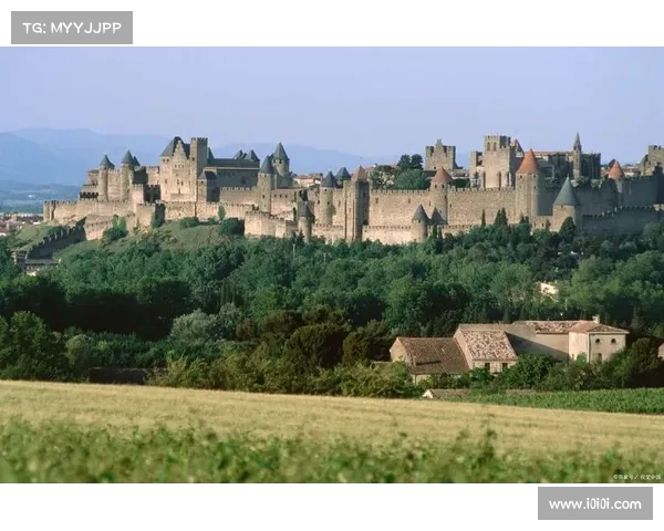 以布雷斯特为中心探索法国西北部的自然风光与人文历史魅力 以布雷斯特为中心探索法国西北部的自然风光与人文历史魅力